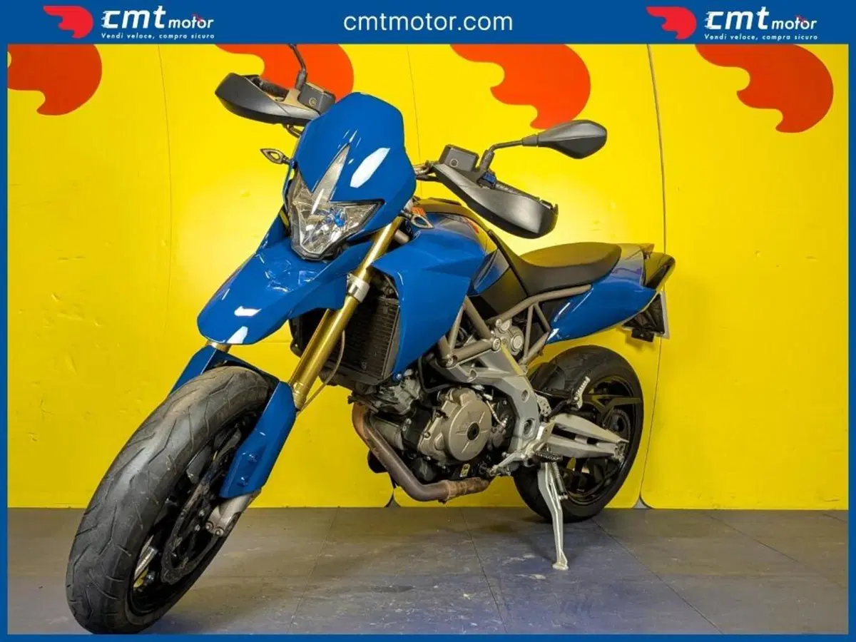 Aprilia Dorsoduro 750 (2009 - 14) (2)