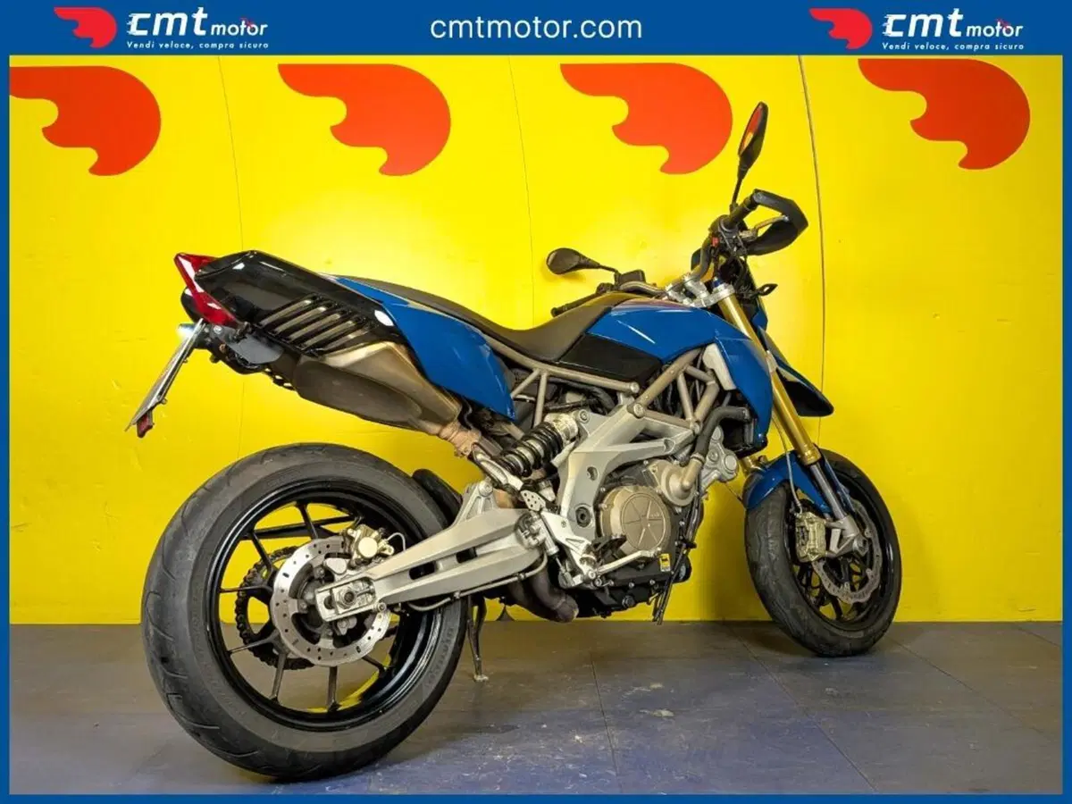 Aprilia Dorsoduro 750 (2009 - 14) (4)