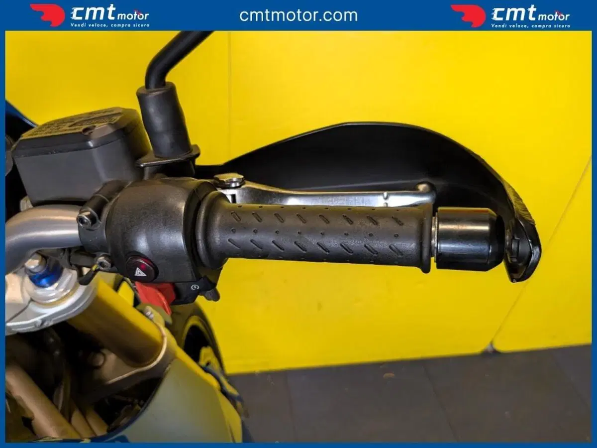 Aprilia Dorsoduro 750 (2009 - 14) (13)