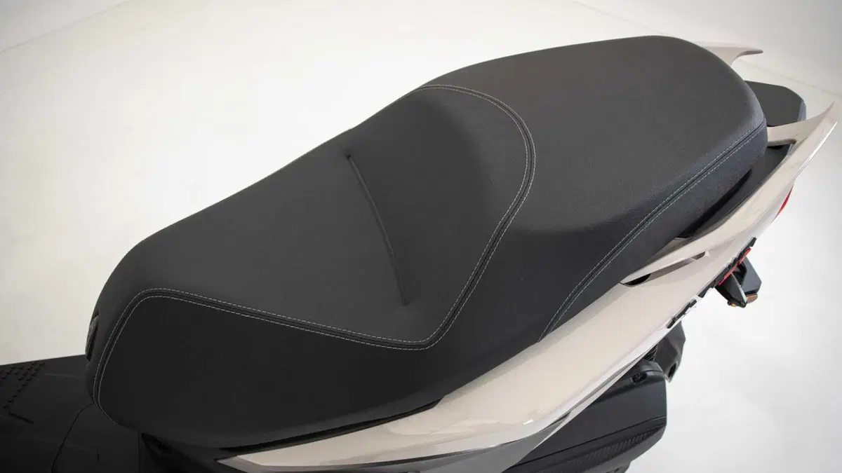 Kymco X-Town 250 X-Town 250ST (2026) (10)