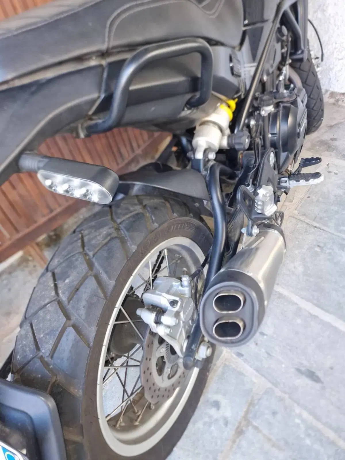 Benelli Leoncino 500 Trail (2021 - 26) (2)