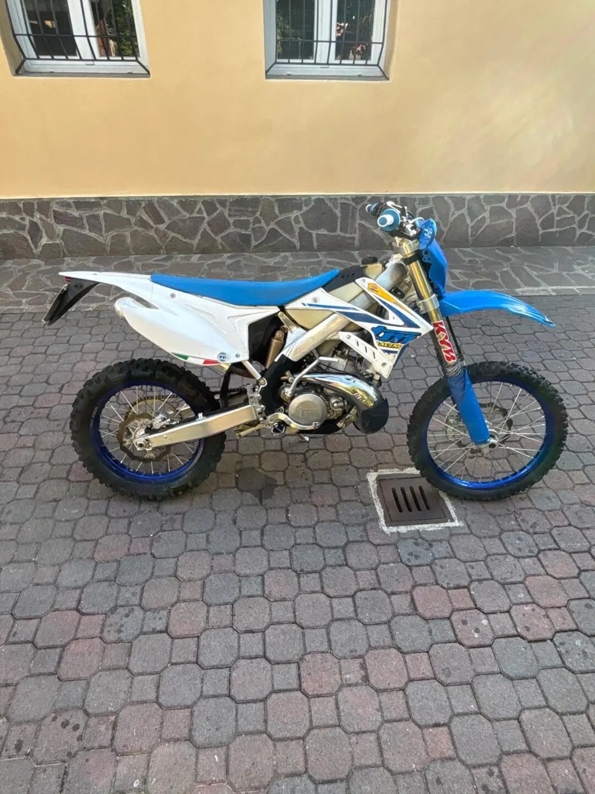 Tm Moto EN 300 (2018) (2)