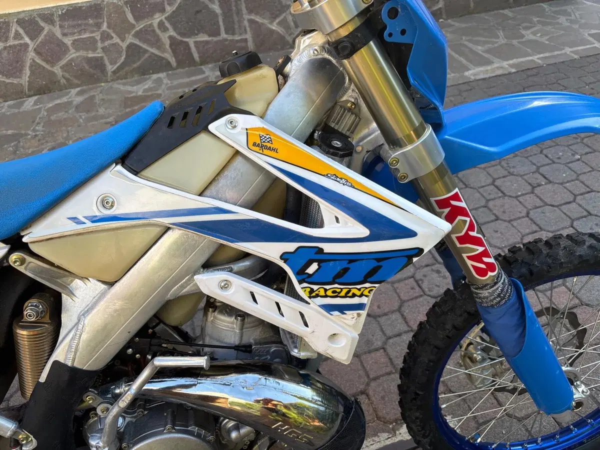 Tm Moto EN 300 (2018) (11)