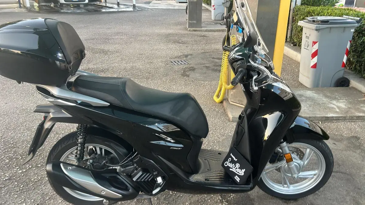 Honda SH 150i (2020 - 23) (3)