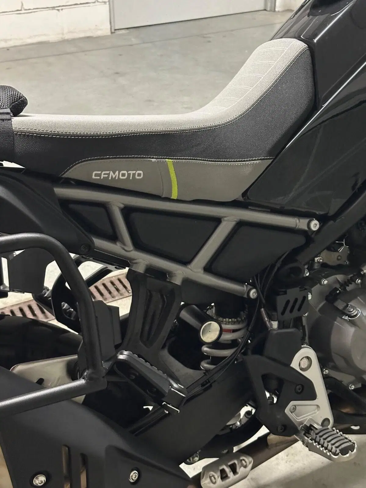 CFMOTO 450MT (2024 - 26) (13)