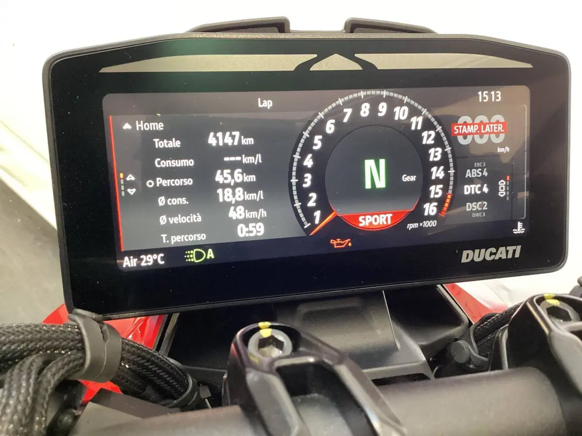 Ducati Streetfighter V4 S (2025 - 26) (5)