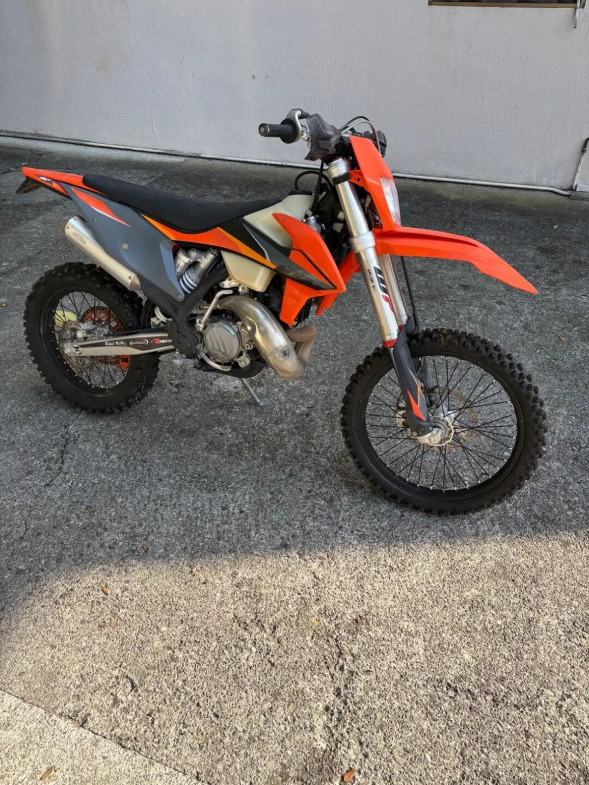 KTM 150 EXC TPI (2021) (3)