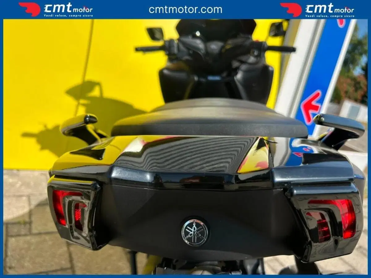 Yamaha T-Max 530 (2017 - 19) (7)