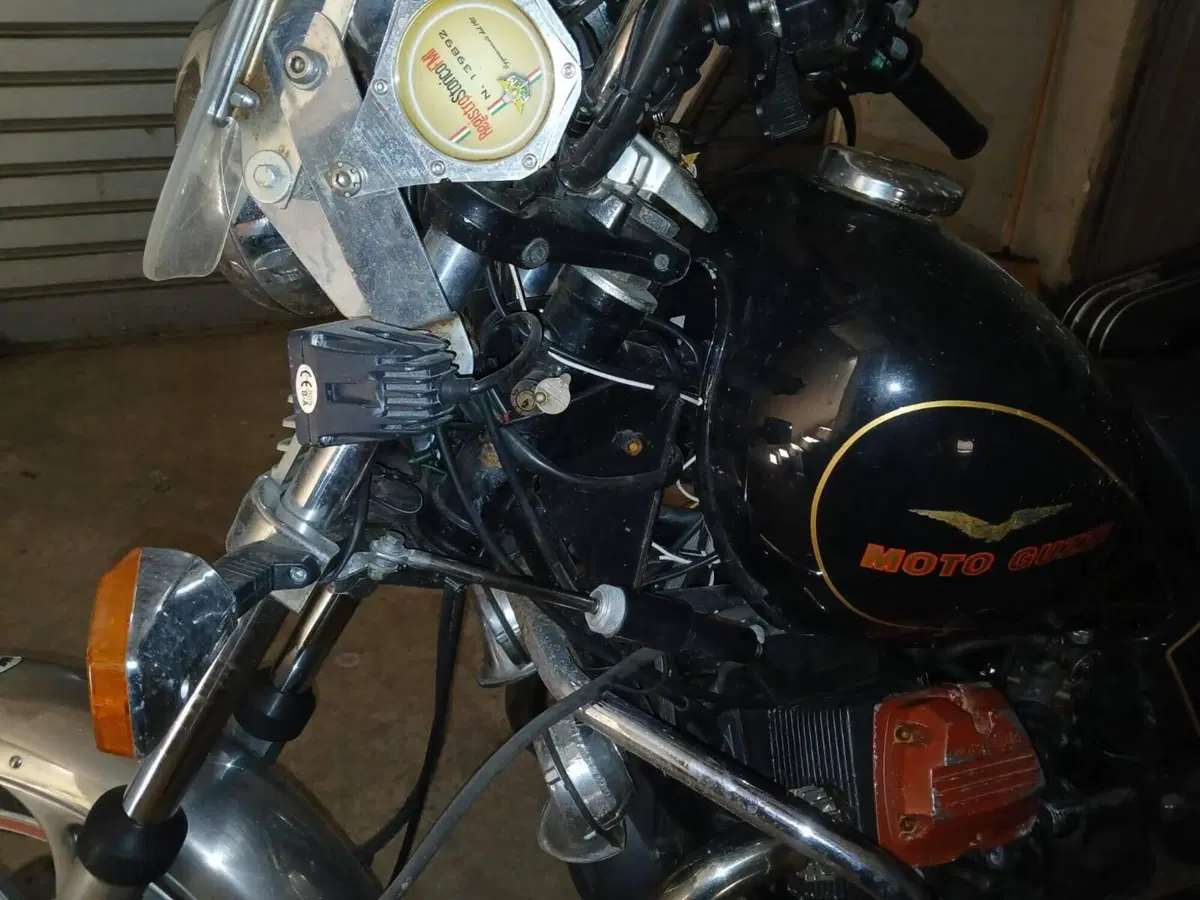 Moto Guzzi V35 Florida (3)