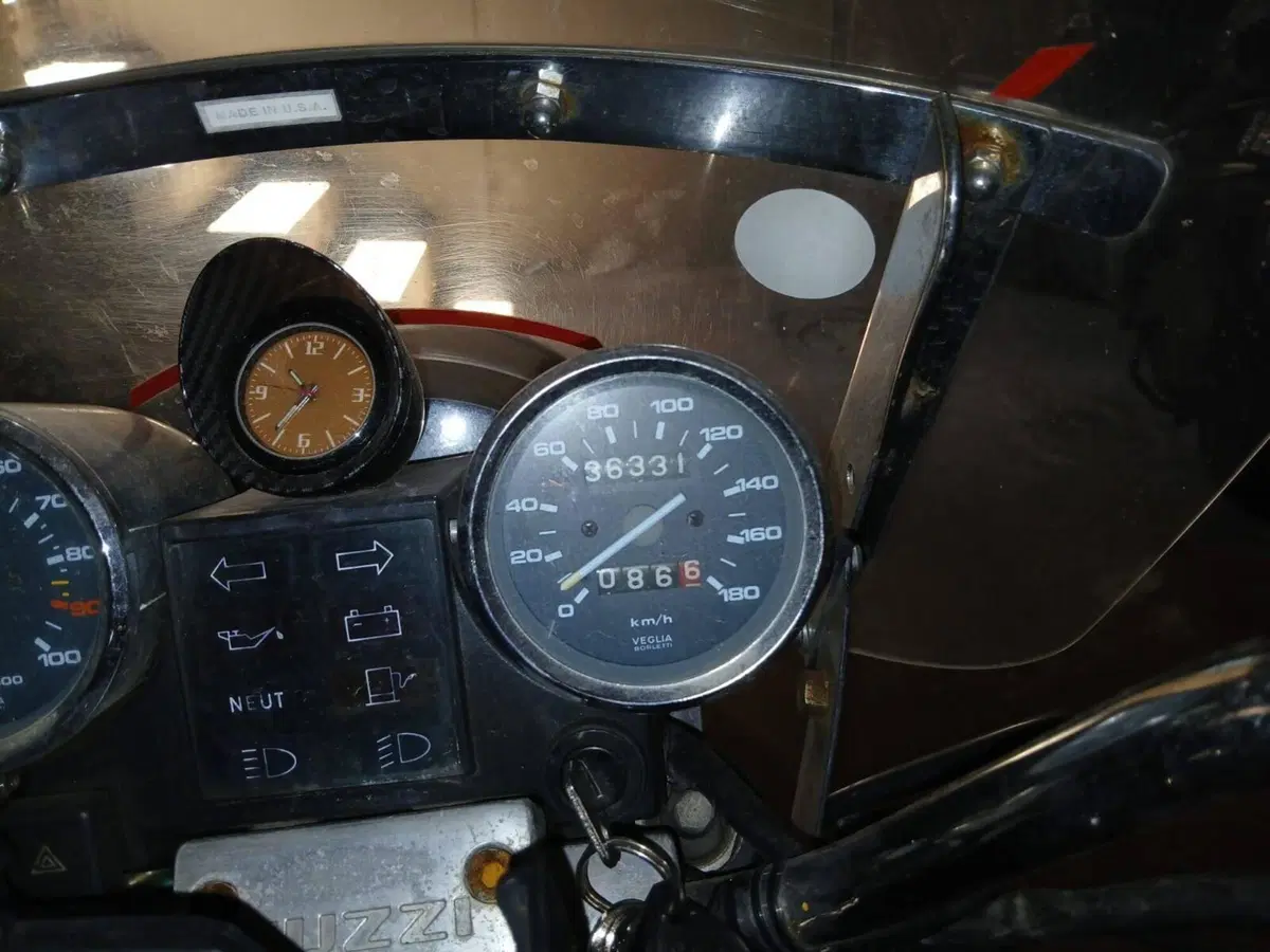 Moto Guzzi V35 Florida (4)