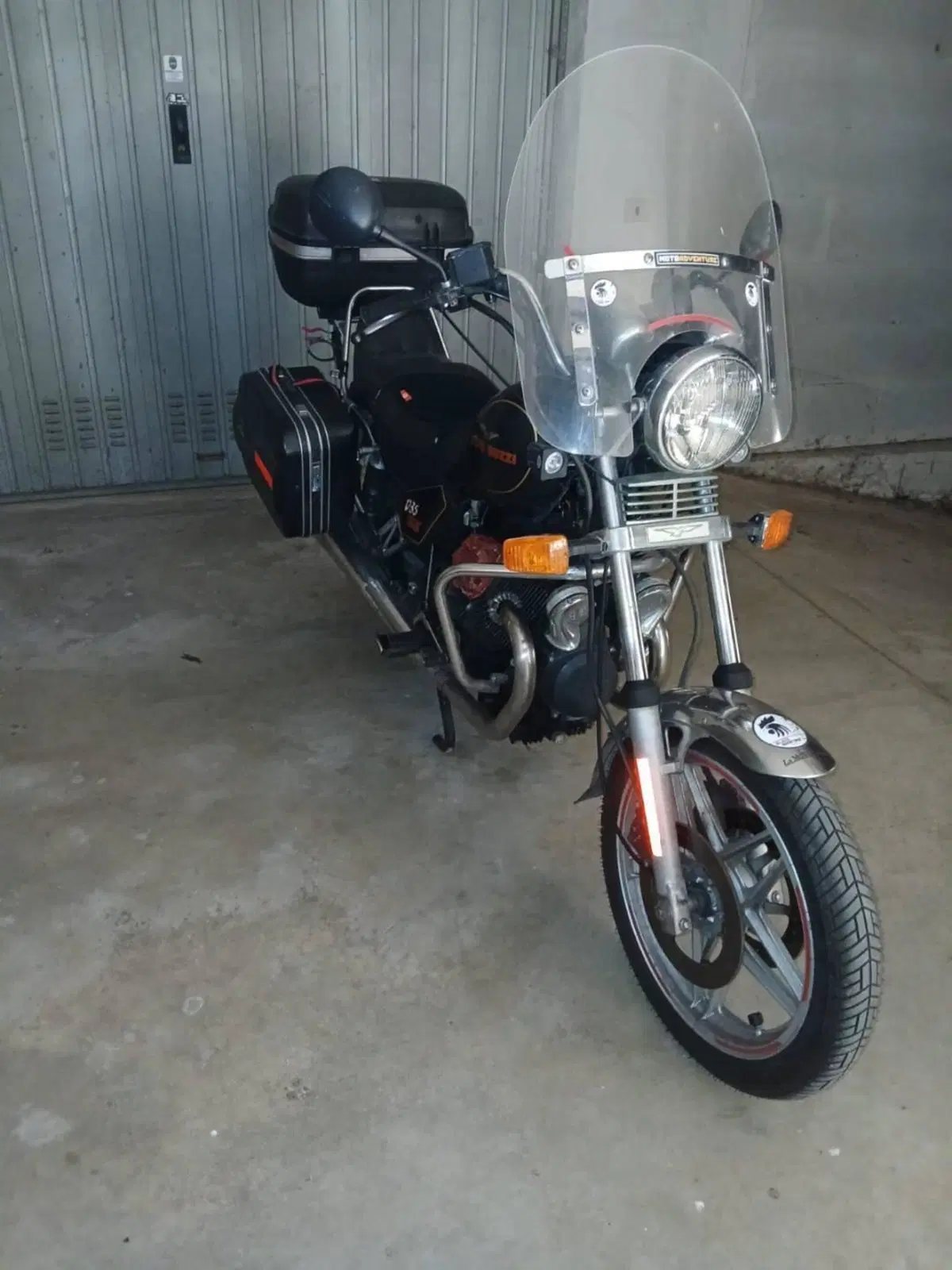 Moto Guzzi V35 Florida (7)