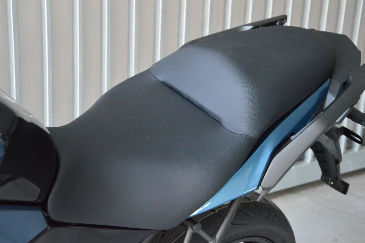 Kawasaki Versys 650 (2025 - 26) (10)