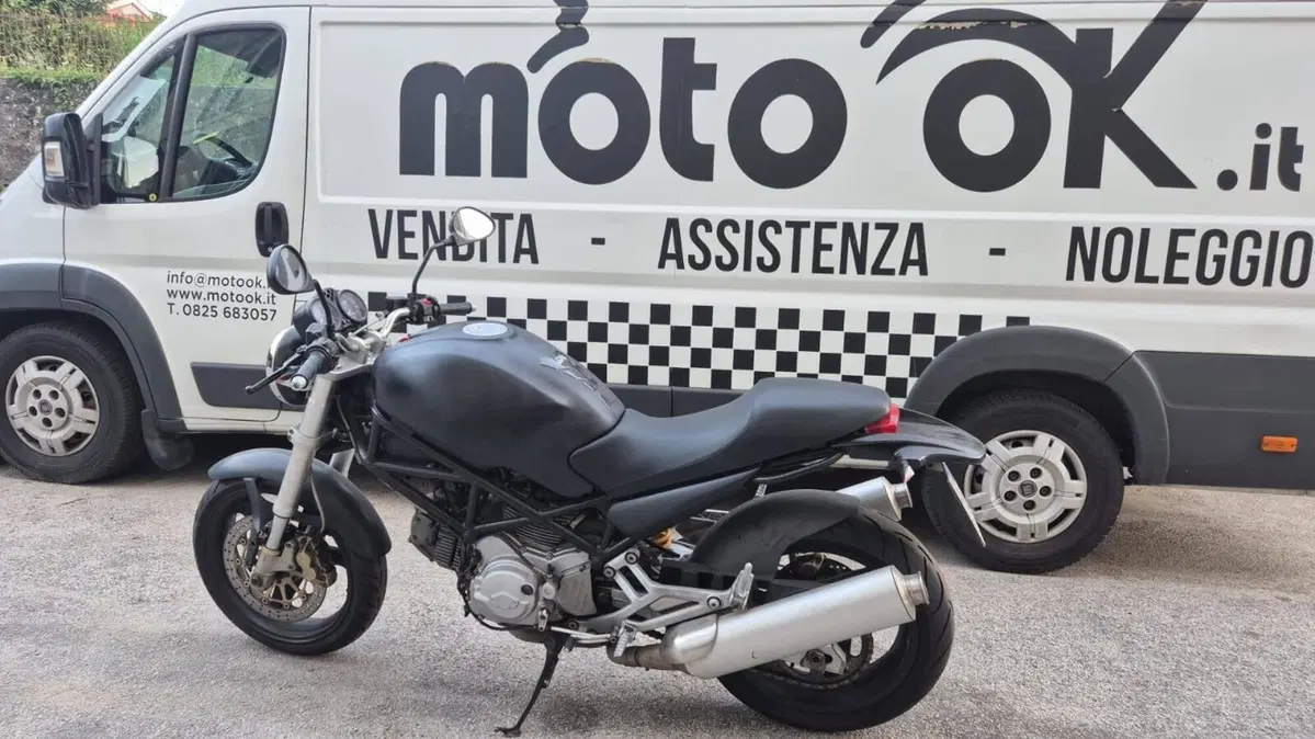 Ducati Monster 400 (2000 - 02) (4)