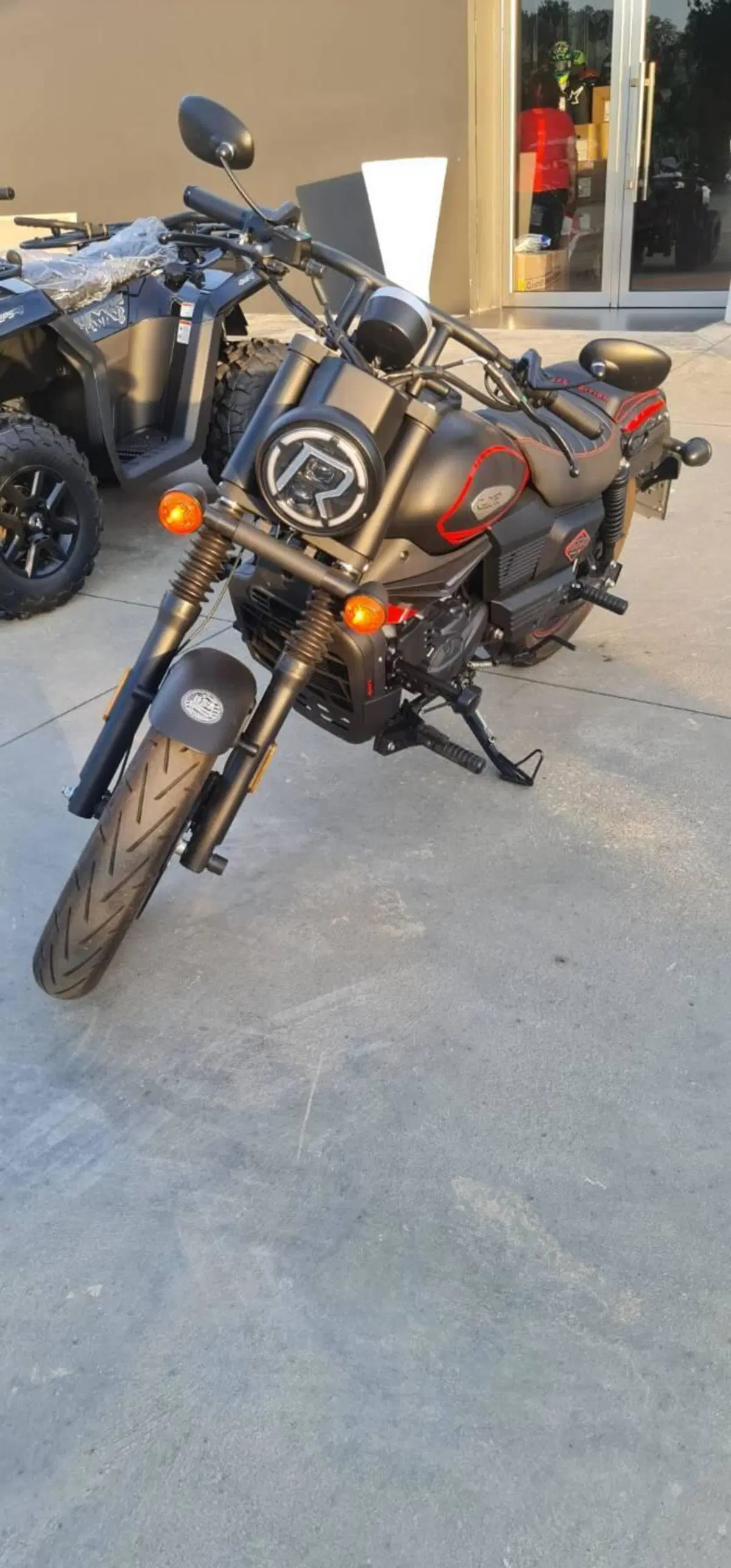 Um Italia Renegade Vegas 125 (2023 - 26)
