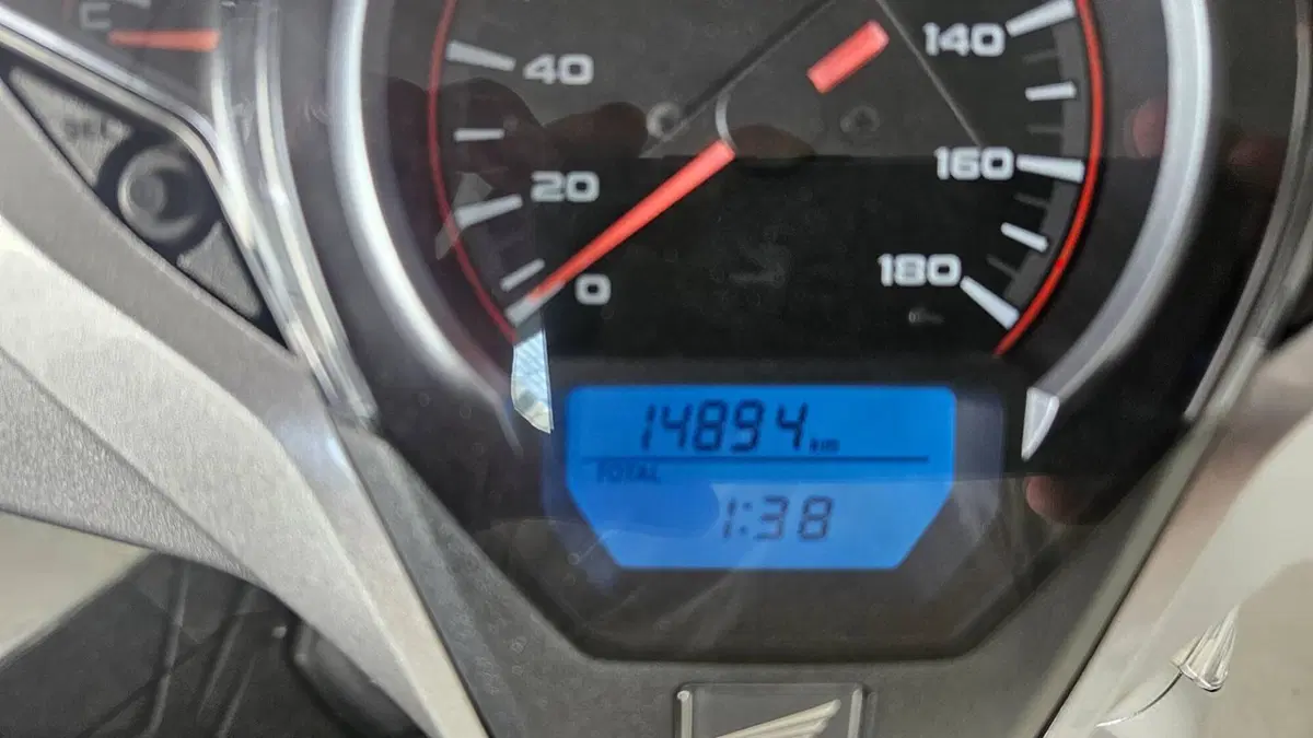 Honda SH 300 i ABS (2016 - 20) (9)