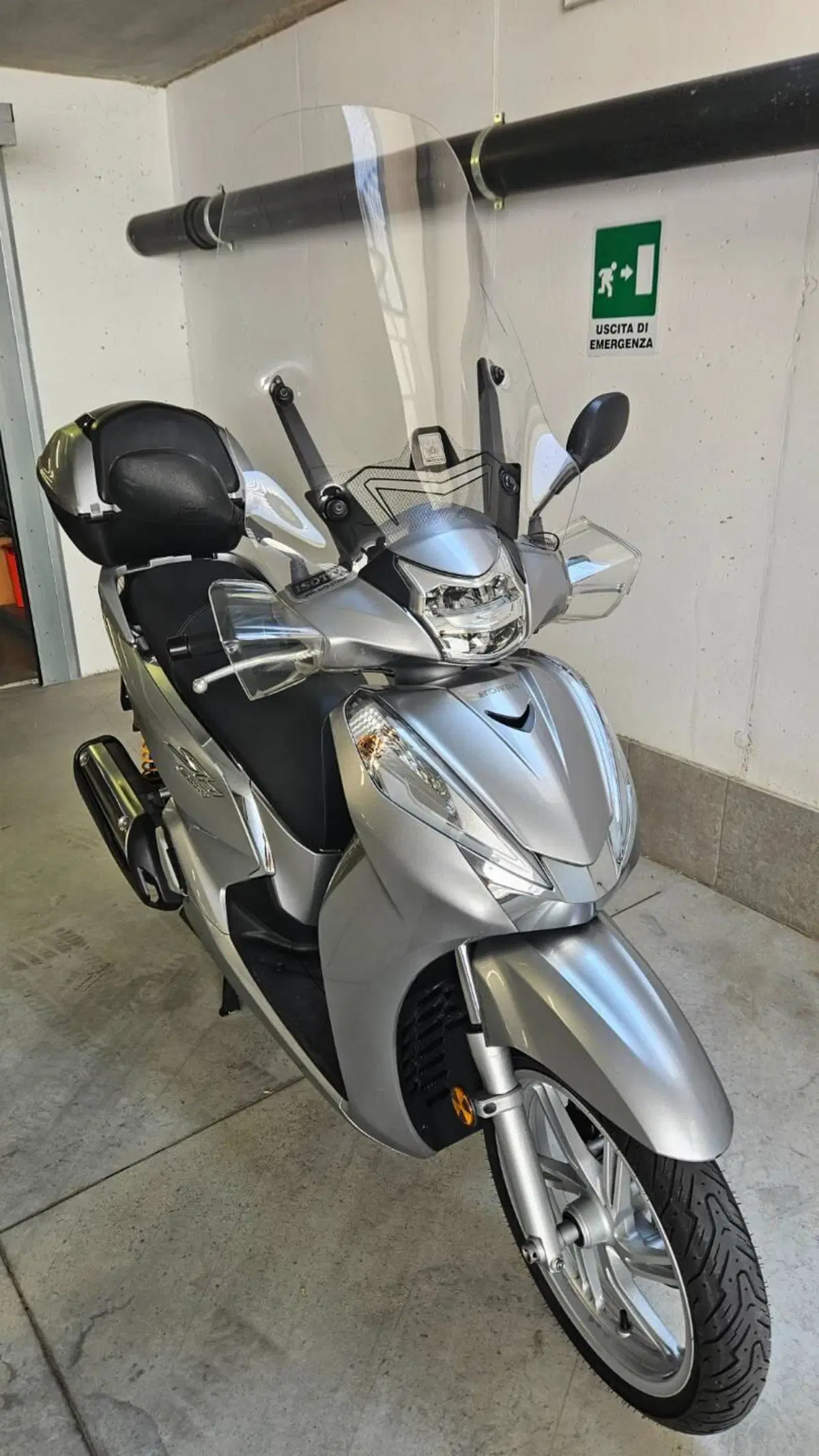 Honda SH 300 i ABS (2016 - 20) (18)