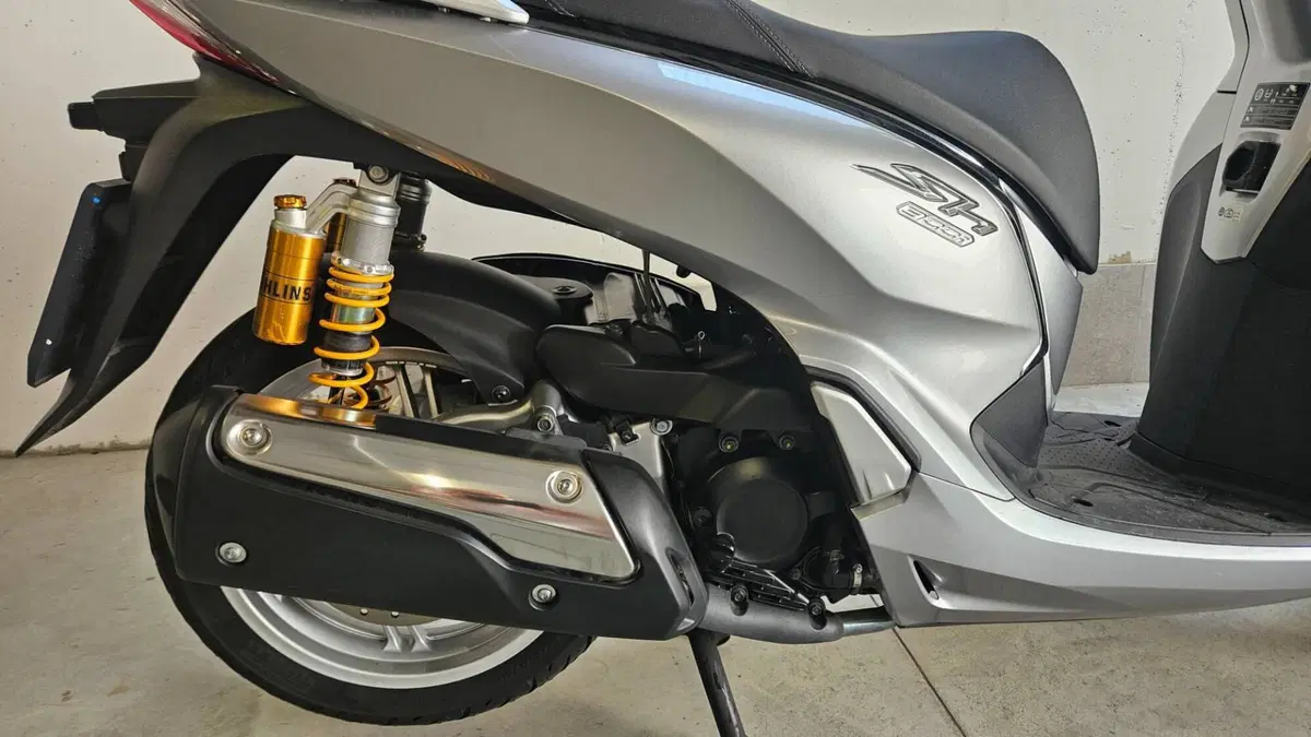 Honda SH 300 i ABS (2016 - 20) (20)
