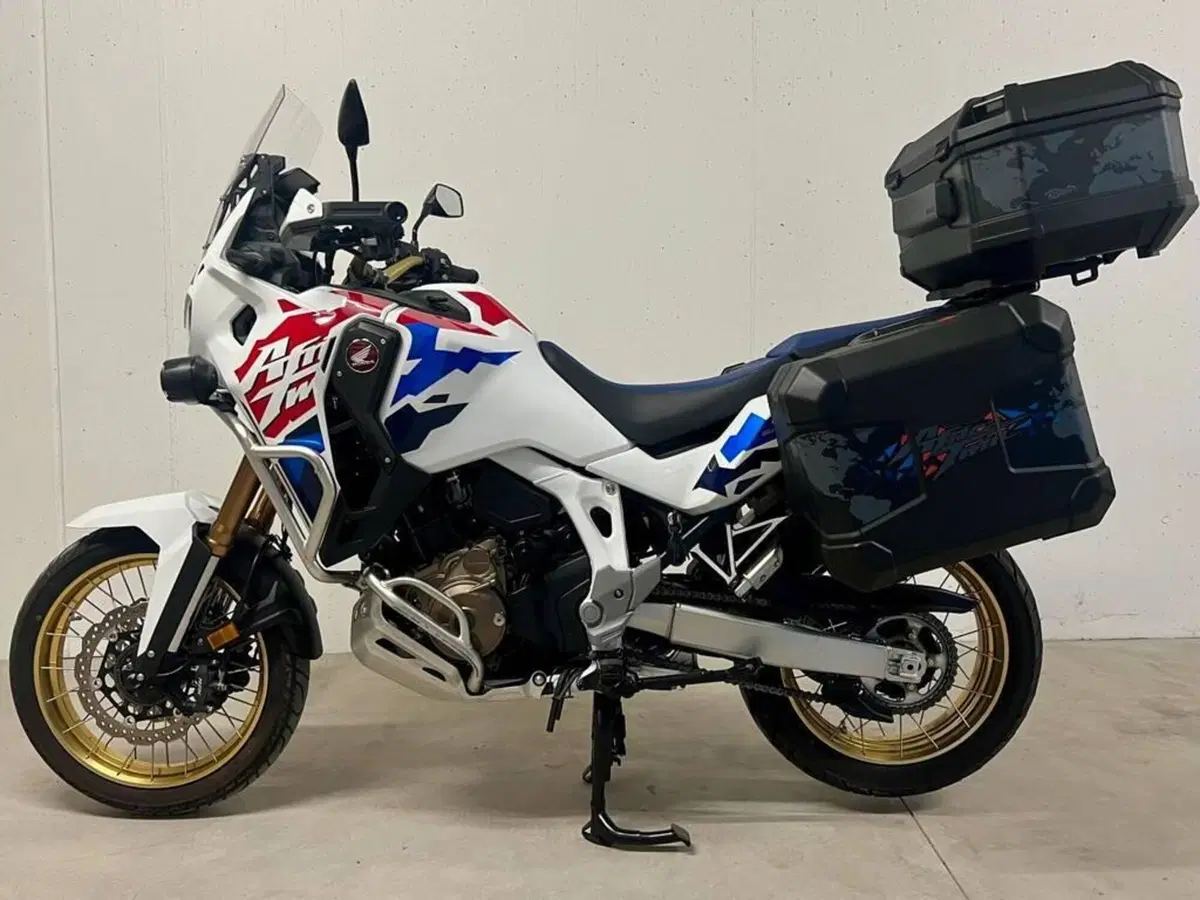 Honda Africa Twin CRF 1100L Adventure Sports Travel Edition (2024 - 26)