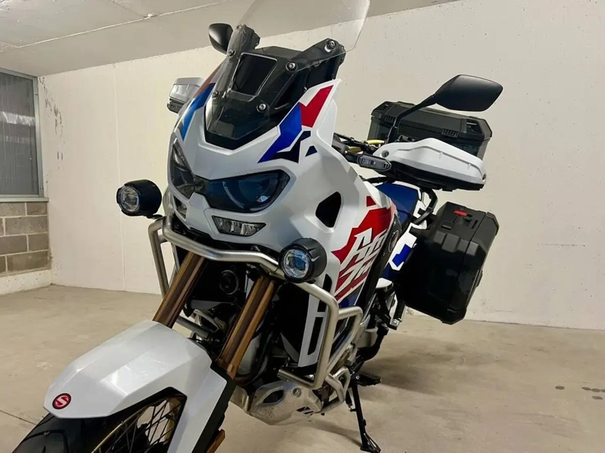 Honda Africa Twin CRF 1100L Adventure Sports Travel Edition (2024 - 26) (3)