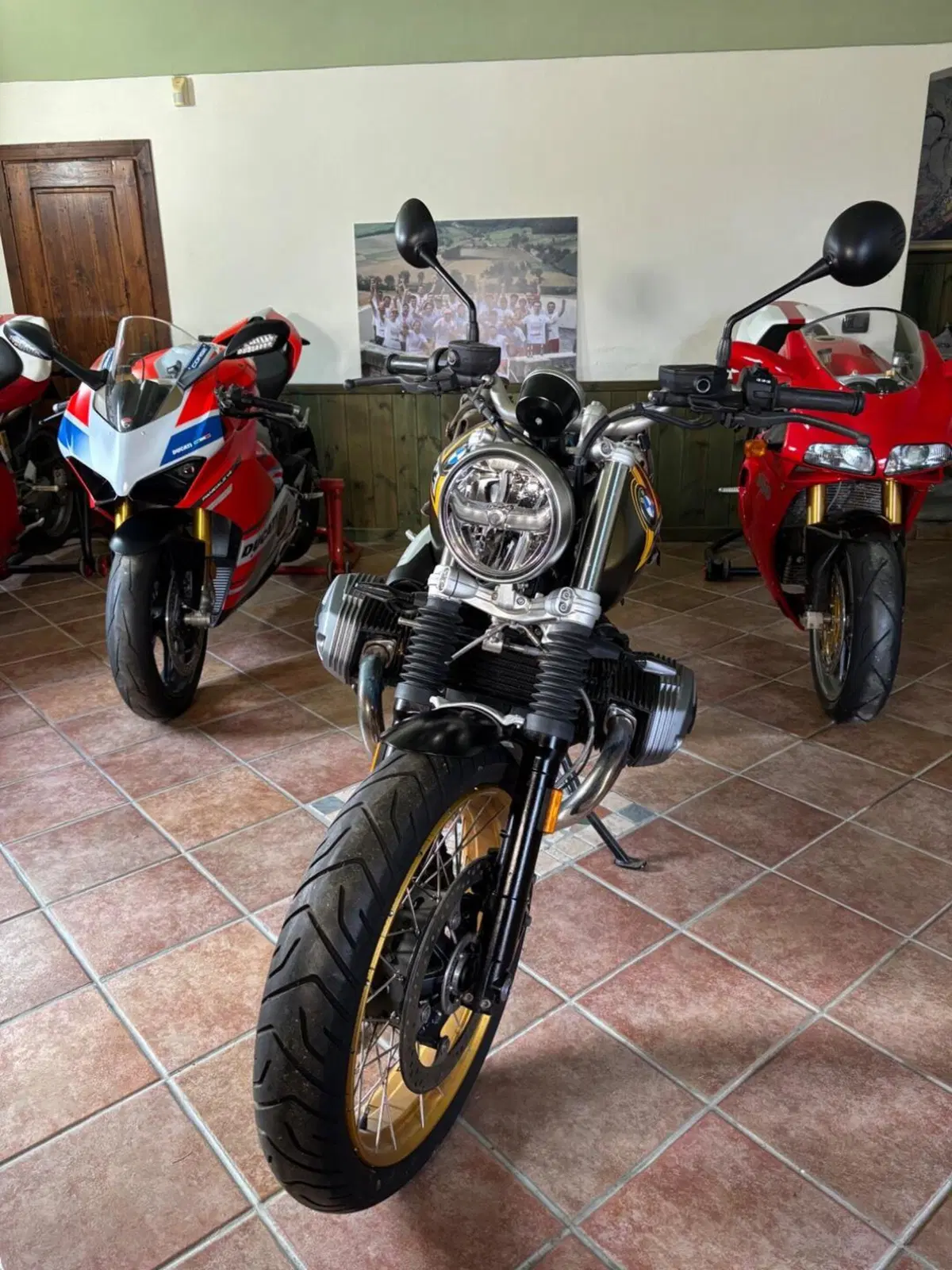 Bmw R nineT Scrambler (2021 - 24) (2)