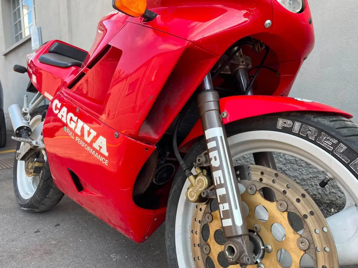 Cagiva MITO 125 (3)