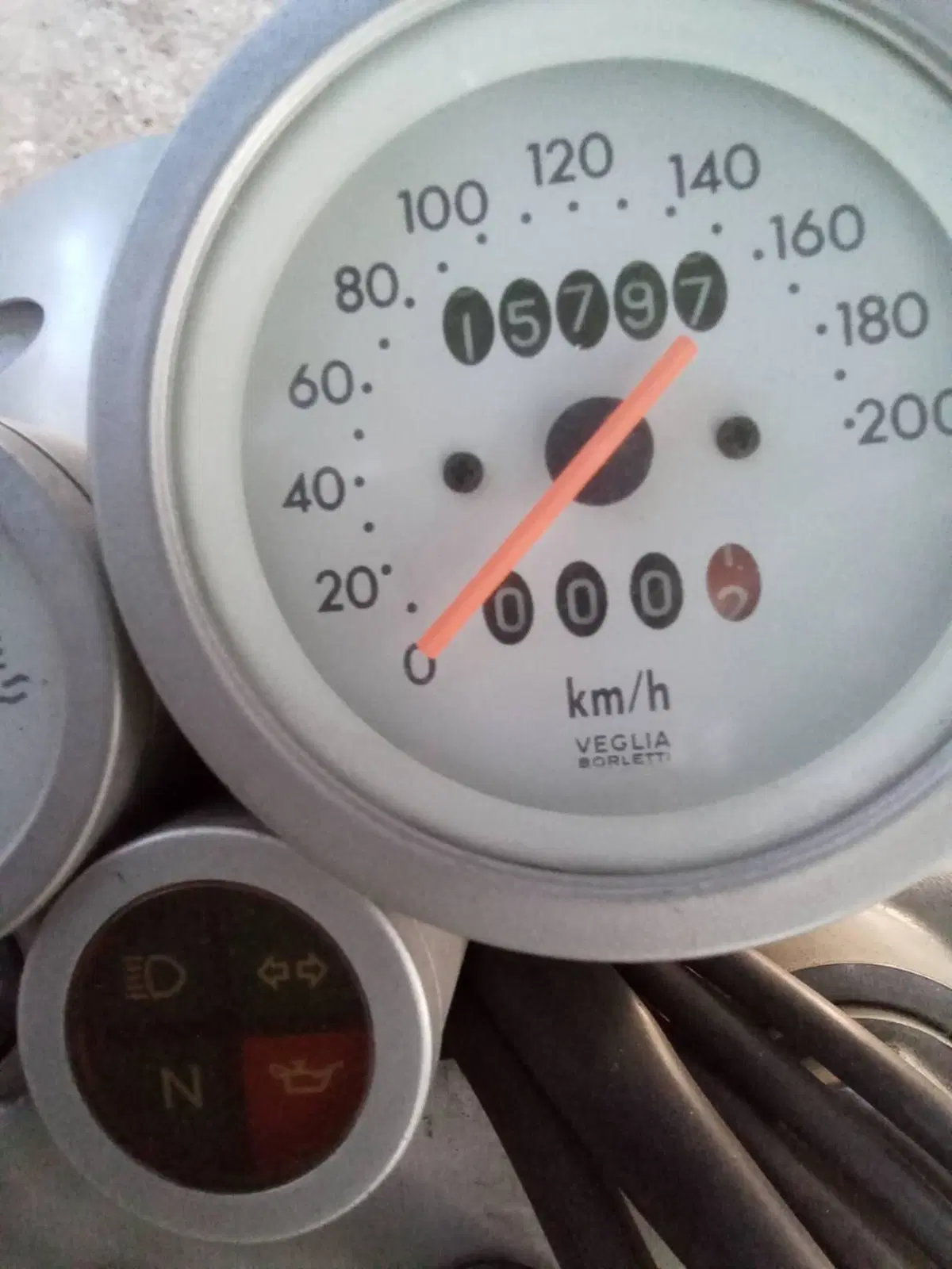 Aprilia Moto' 650 (3)