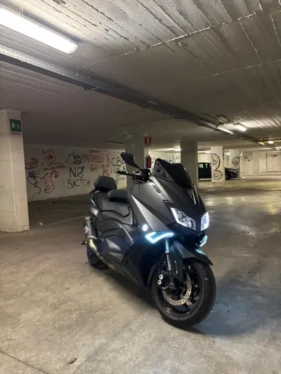 Yamaha T-Max 530 ABS (2015 - 17) usata