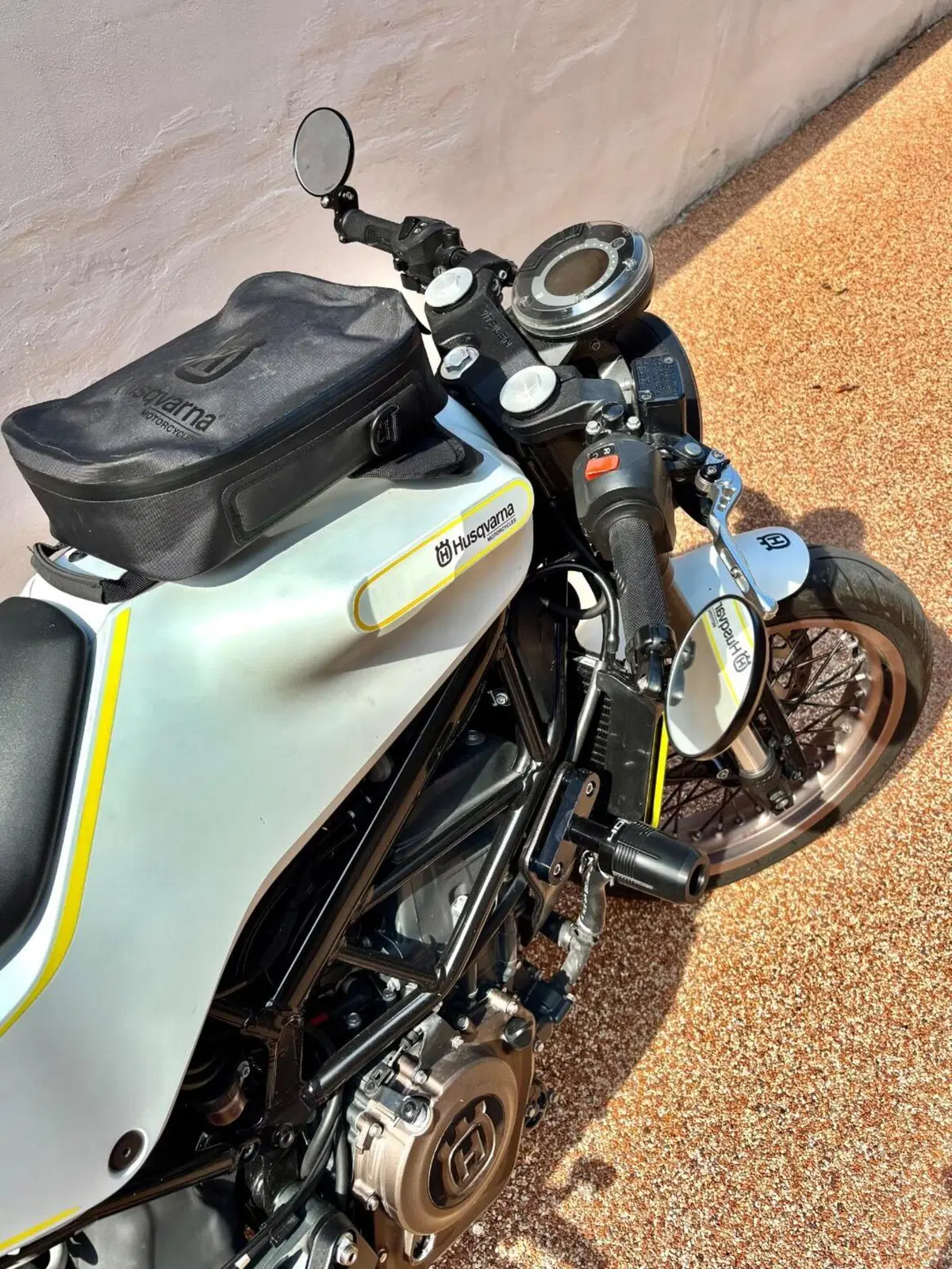 Husqvarna Vitpilen 401 (2018 - 19) (5)