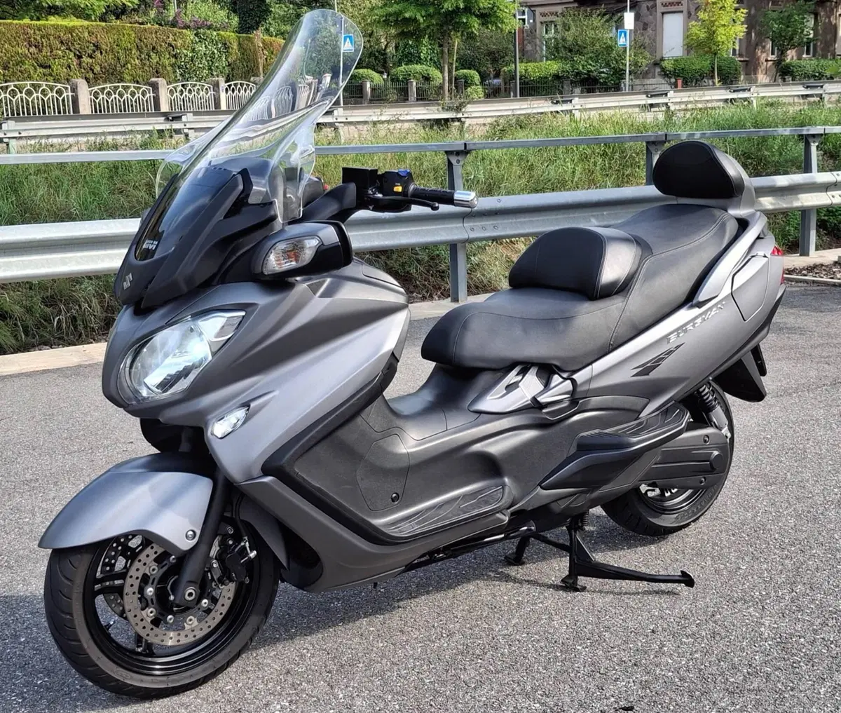 Suzuki Burgman AN 650 Executive (2017 - 20)