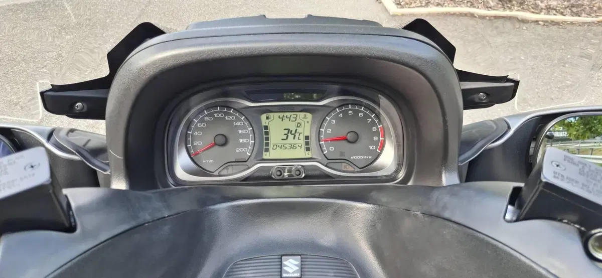 Suzuki Burgman AN 650 Executive (2017 - 20) (12)