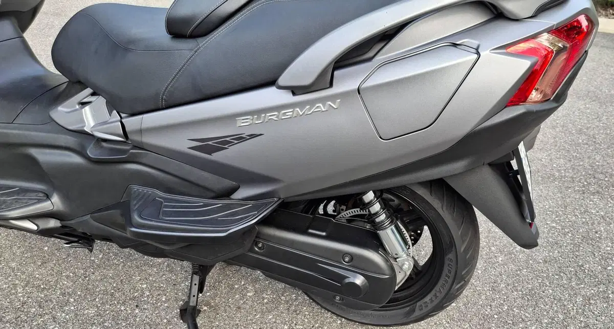 Suzuki Burgman AN 650 Executive (2017 - 20) (14)