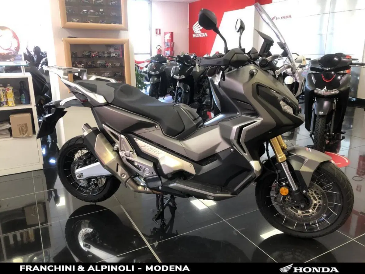 Honda X-ADV 750 (2017) (7)
