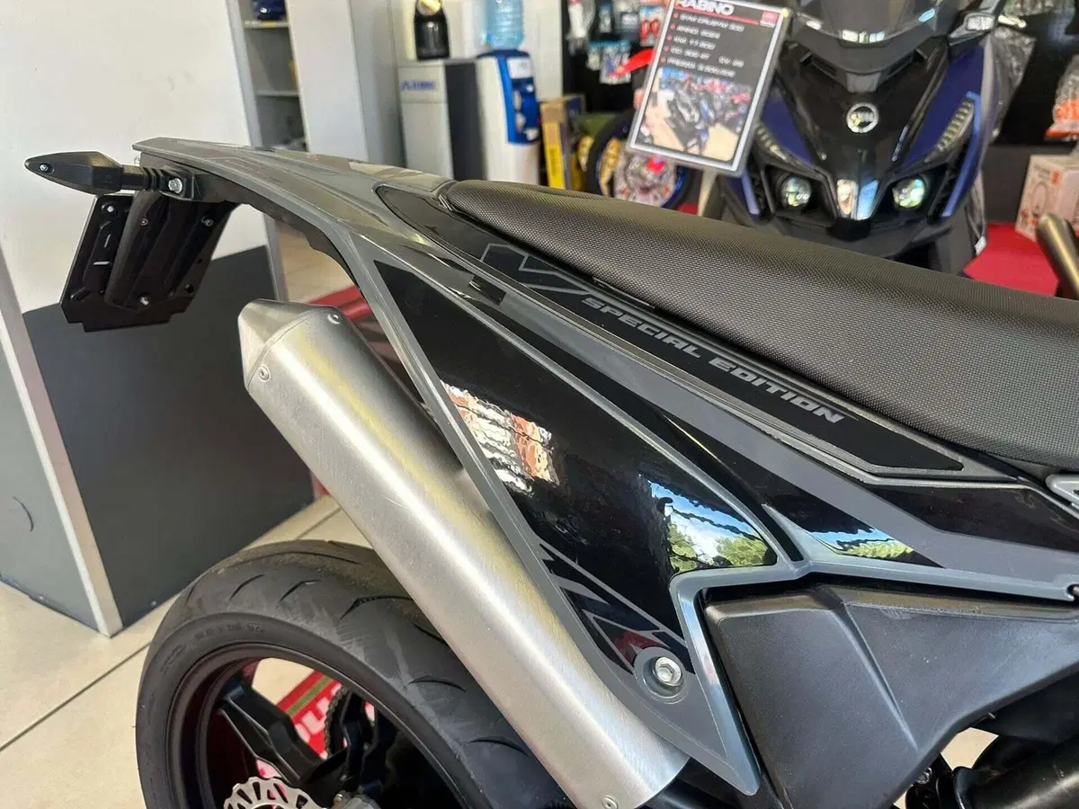 Betamotor RR 50 Motard - X Special Edition (2024 - 26) (12)