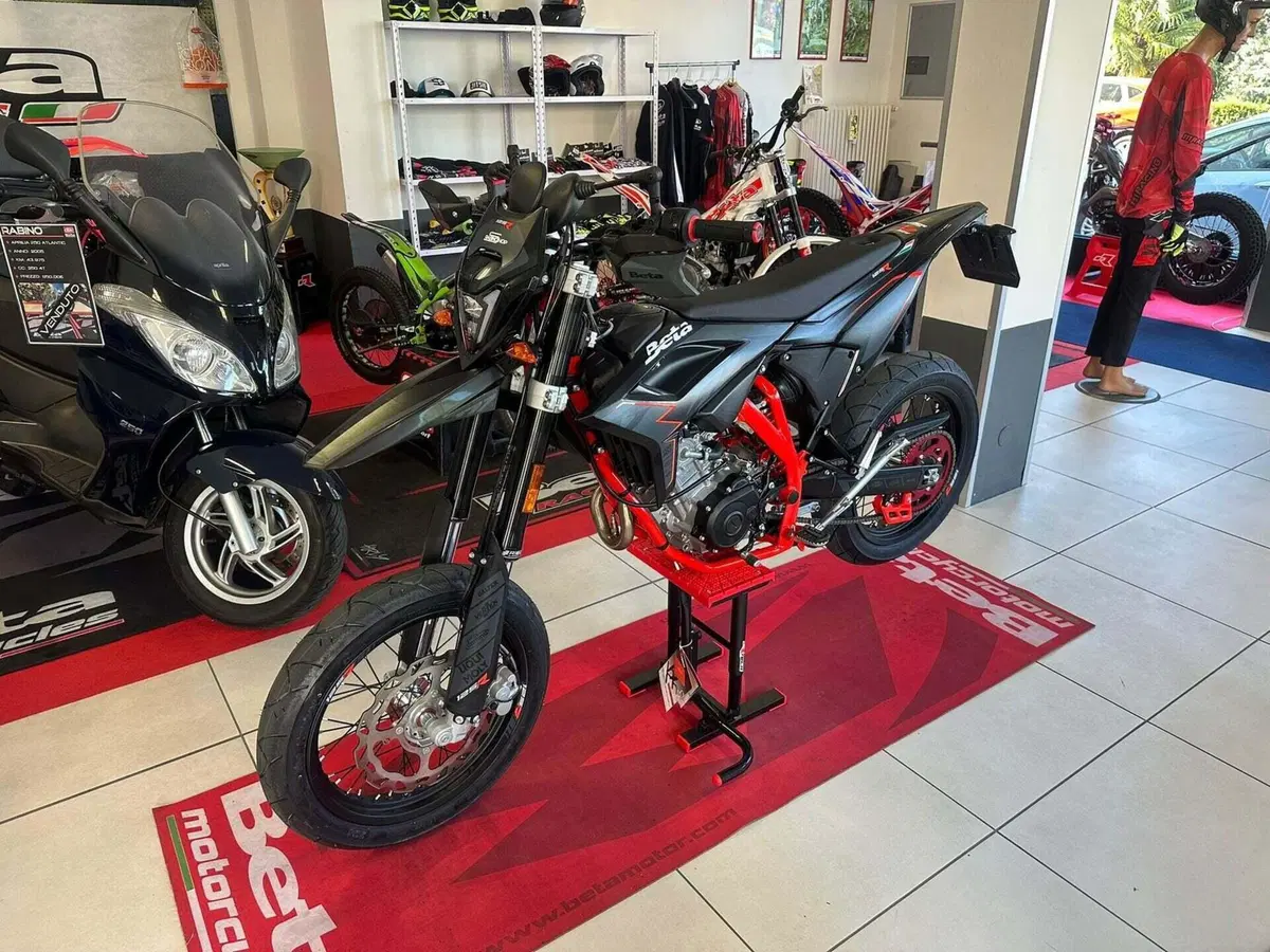 Betamotor RR 125 4T Motard R (2025 - 26)