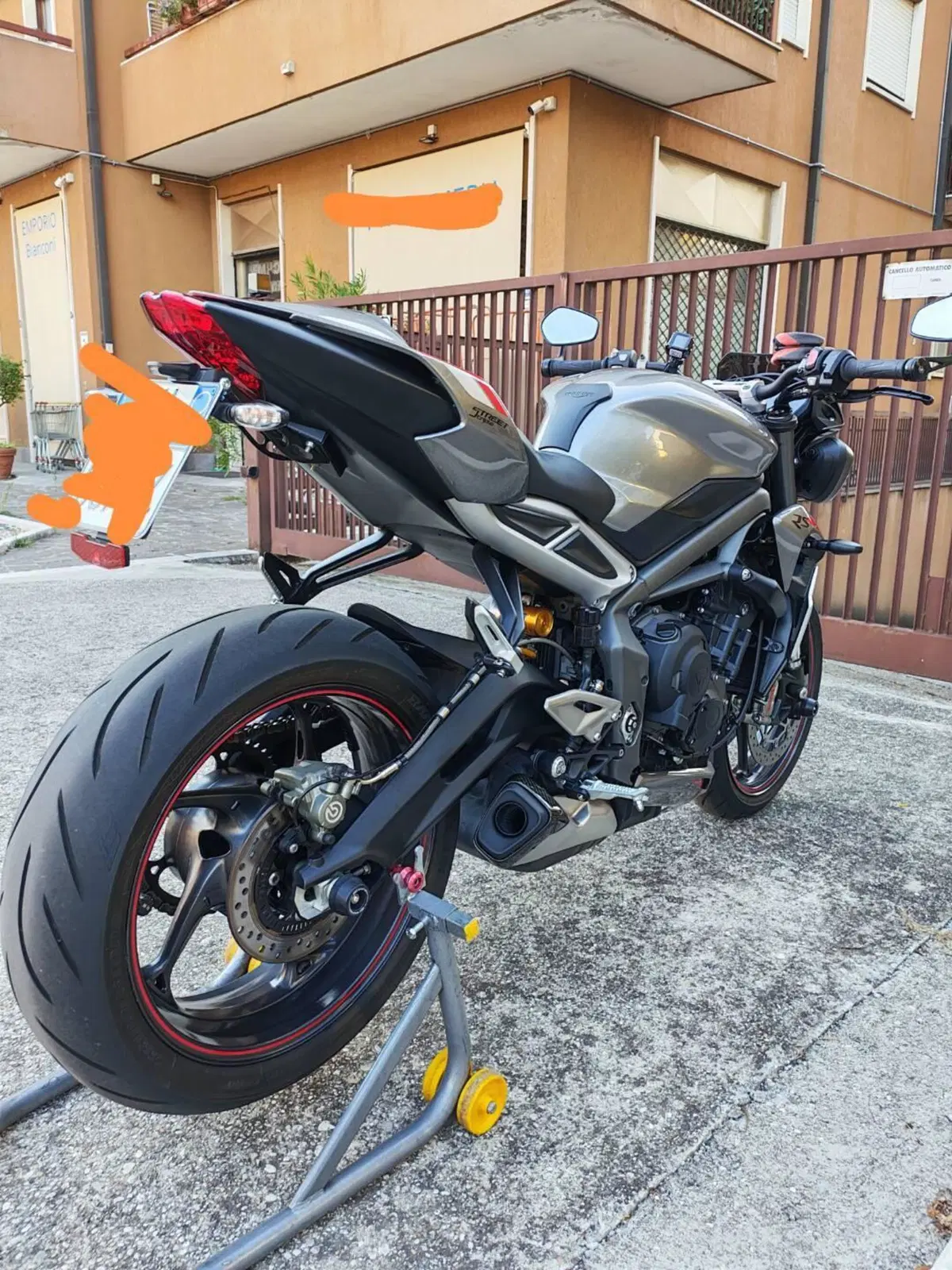 Triumph Street Triple RS (2020 - 22) (6)
