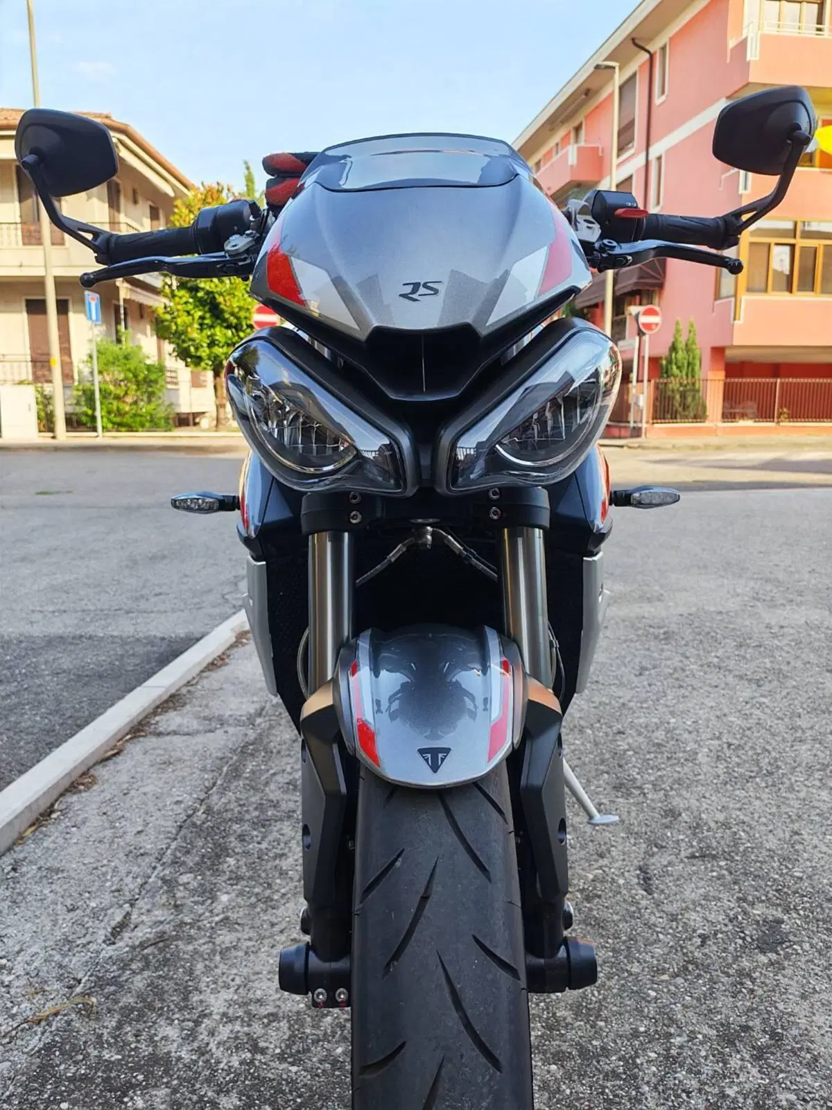 Triumph Street Triple RS (2020 - 22) (9)