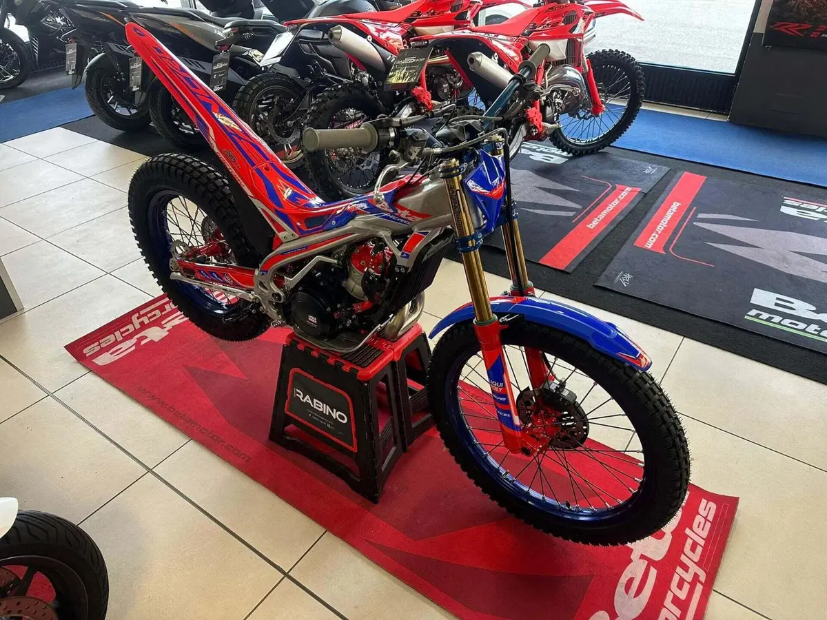 Betamotor Sincro 300 2T (2026) (6)