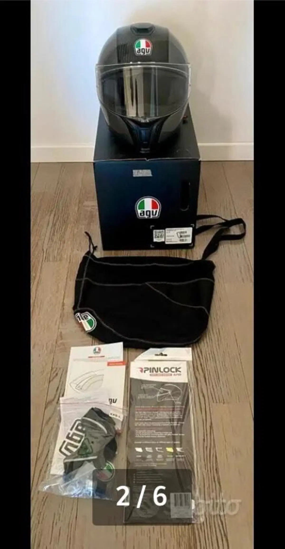 Coppia Caschi AGV (2)