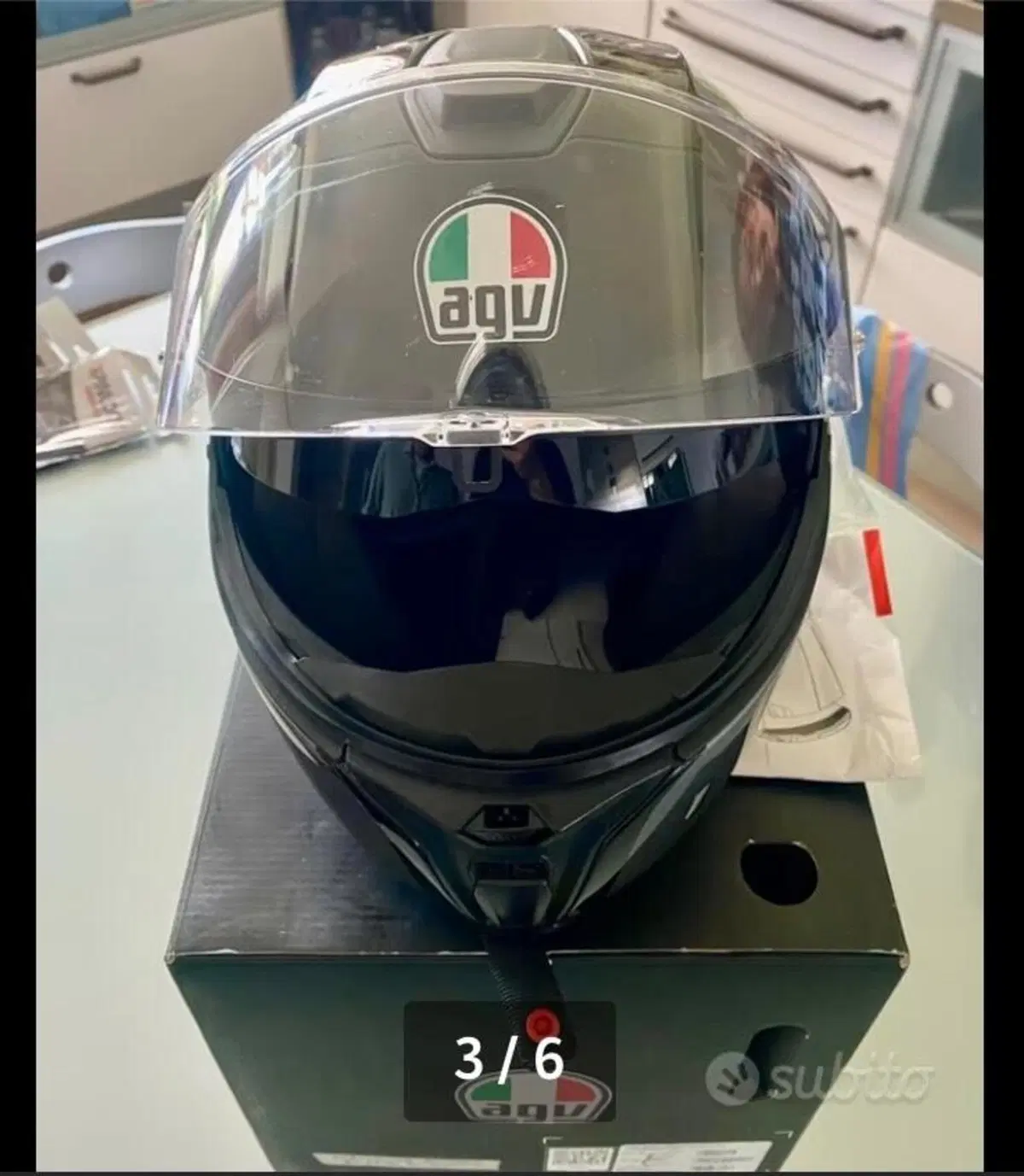 Coppia Caschi AGV (3)