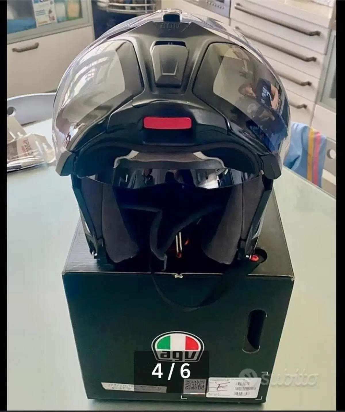 Coppia Caschi AGV (4)