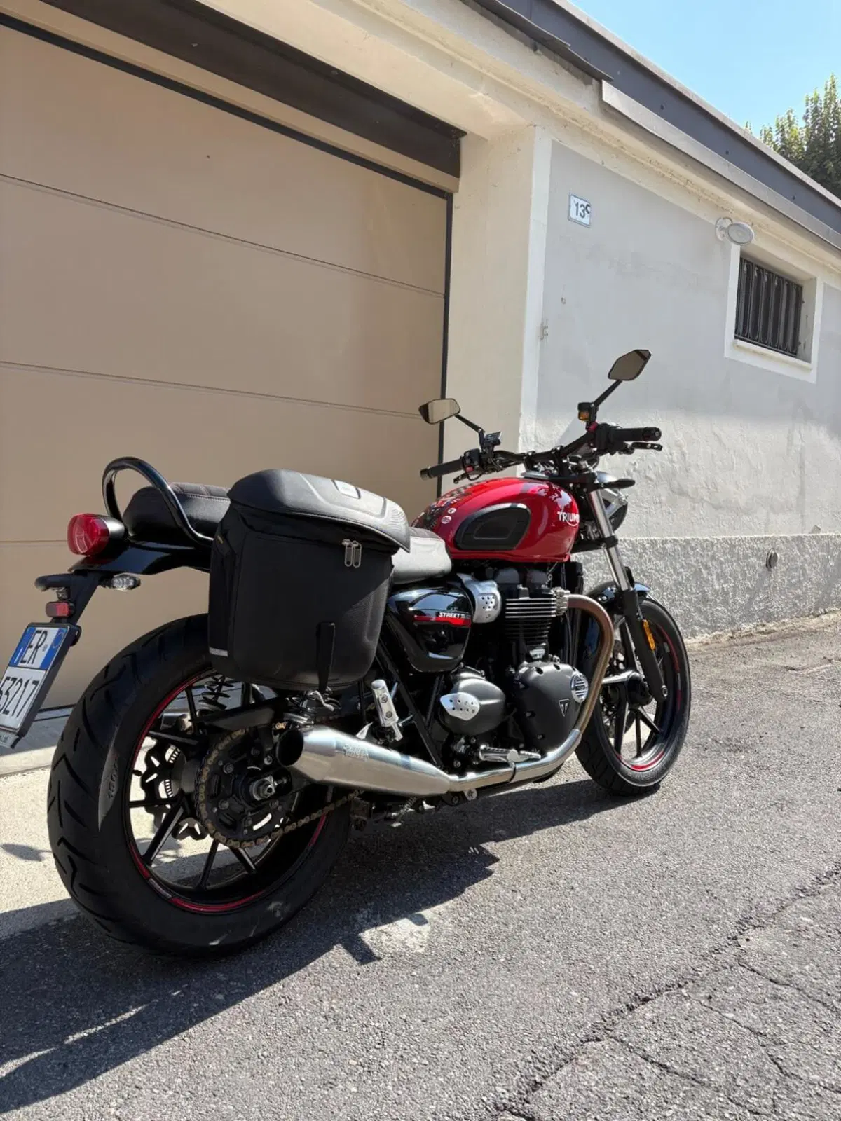 Triumph Street Twin 900 (2019 - 20) (3)