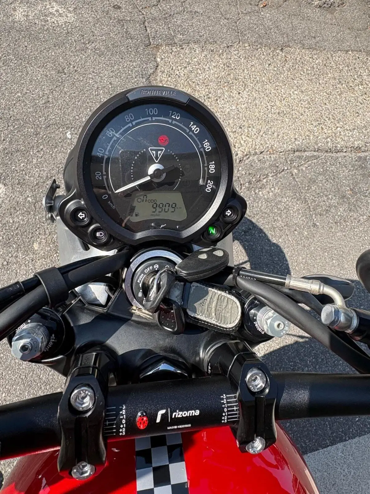 Triumph Street Twin 900 (2019 - 20) (7)