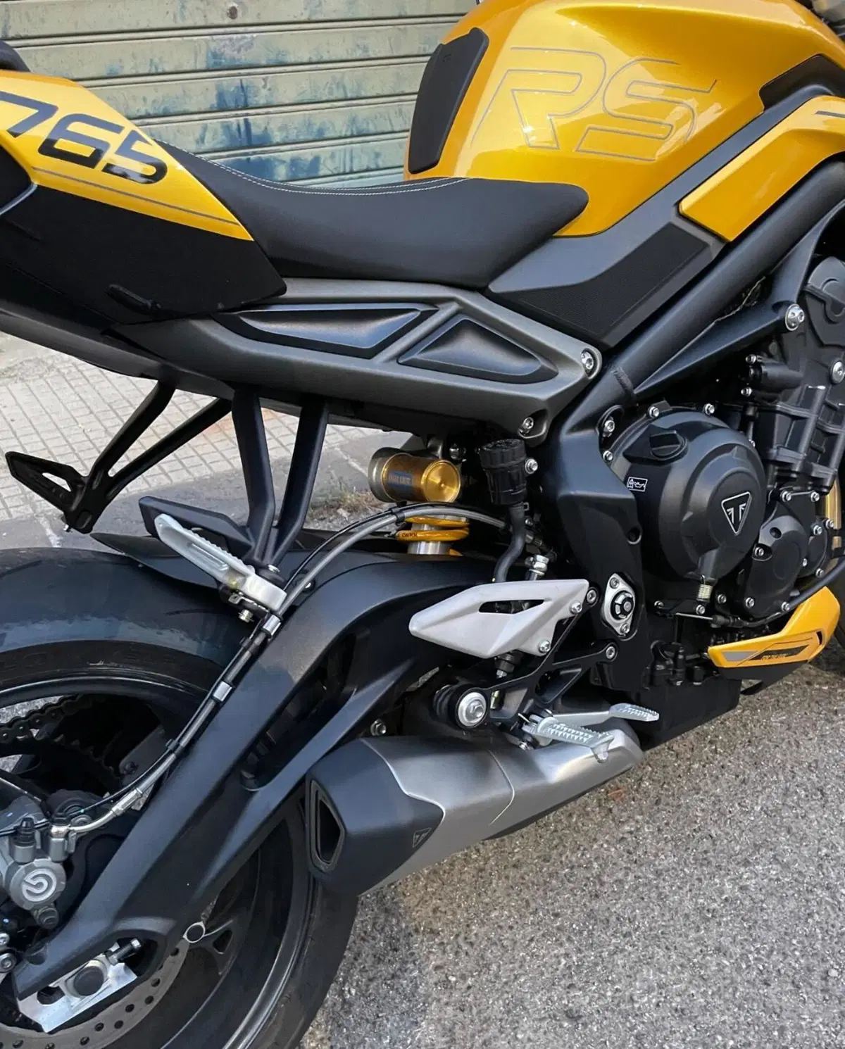 Triumph Street Triple 765 RS (2023 - 26) (2)