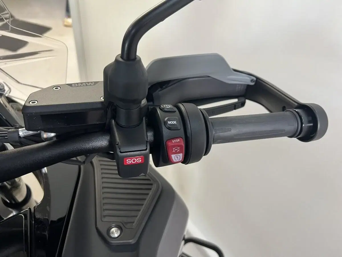 Bmw R 1300 GS Adventure Triple Black (2025 - 26) (7)