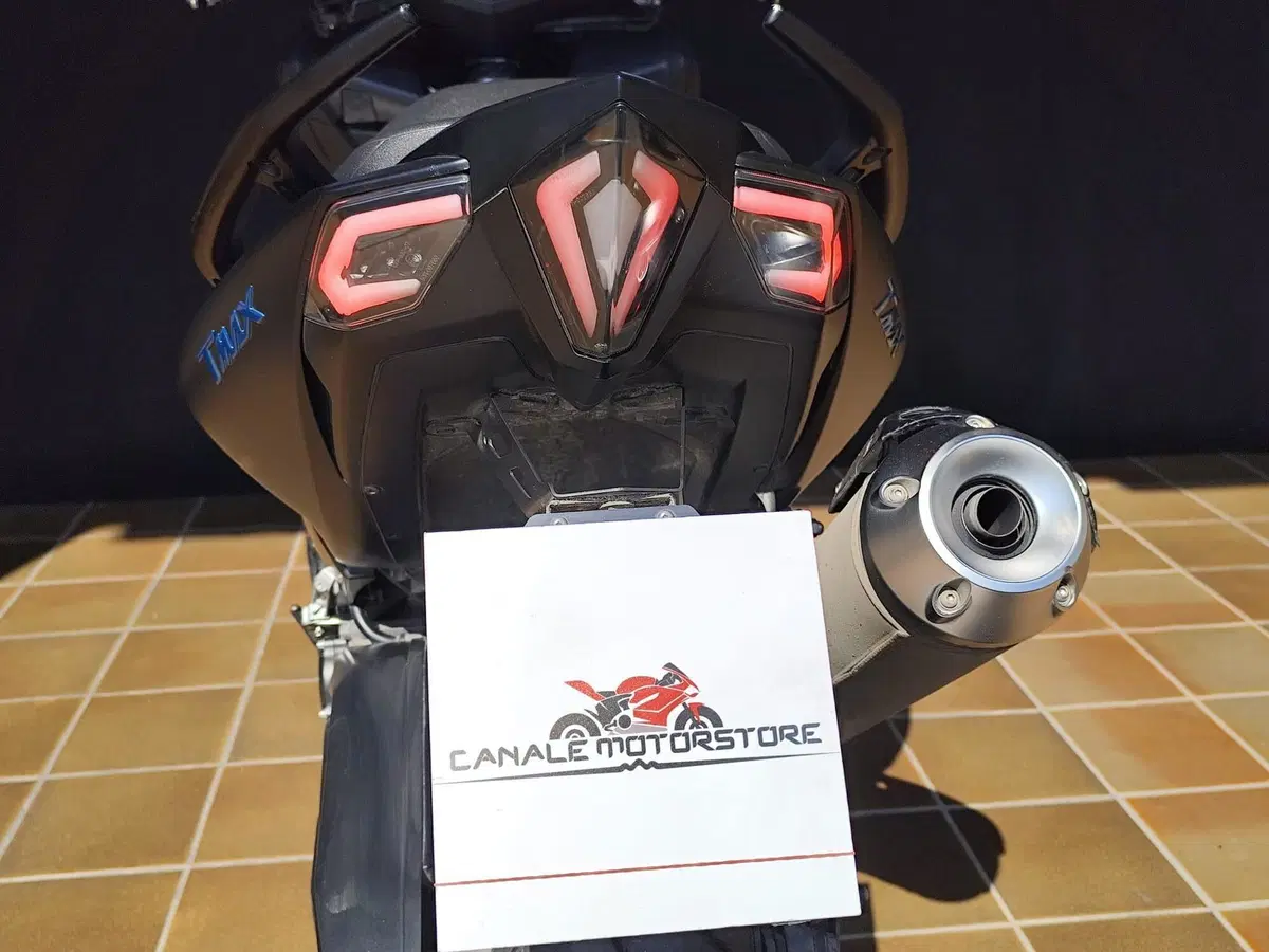 Yamaha T-Max 530 (2015 - 16) (12)