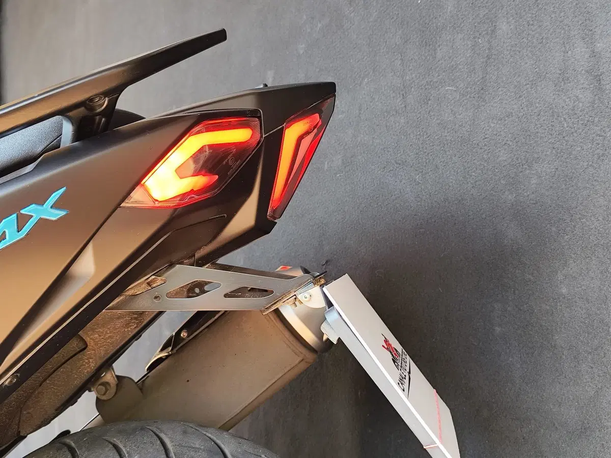 Yamaha T-Max 530 (2015 - 16) (13)