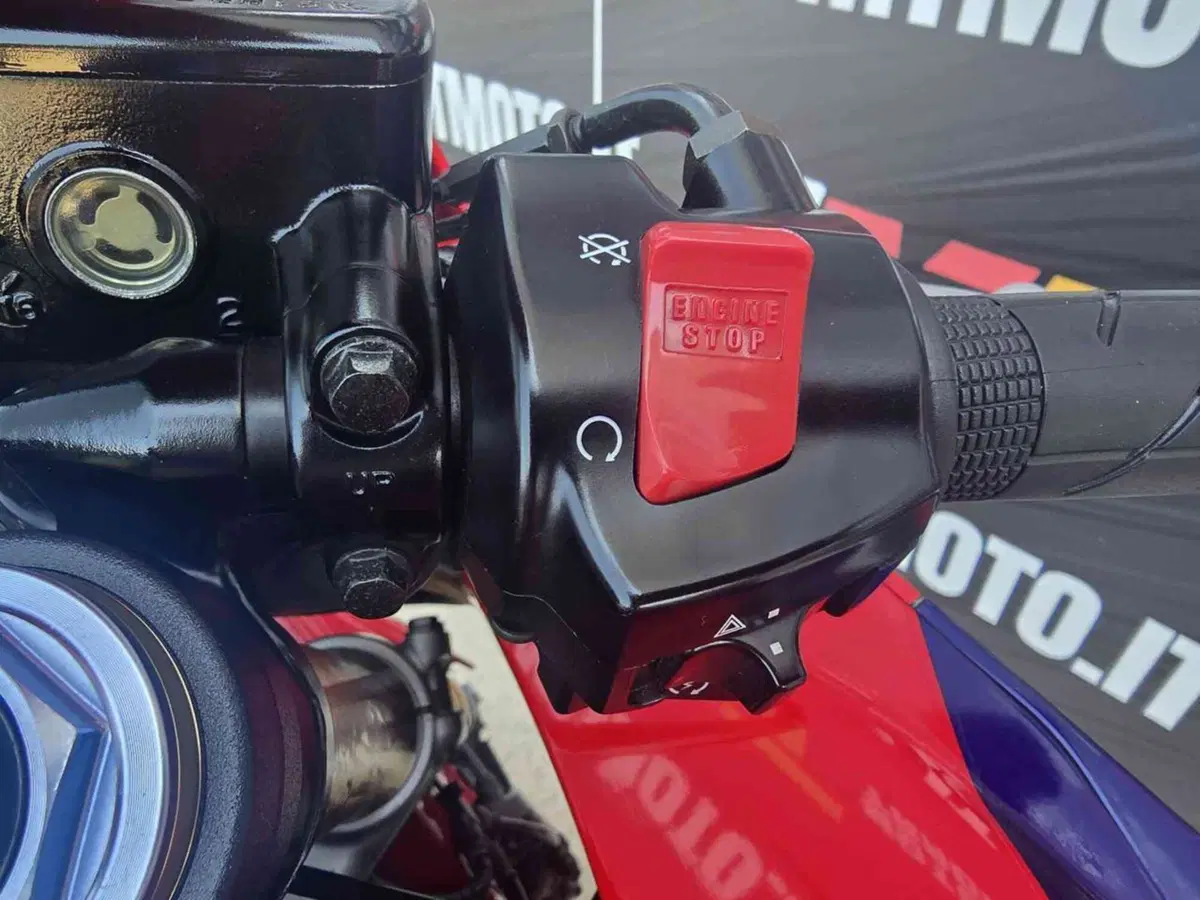 Honda CBR 600 RR (2005 - 06) (16)