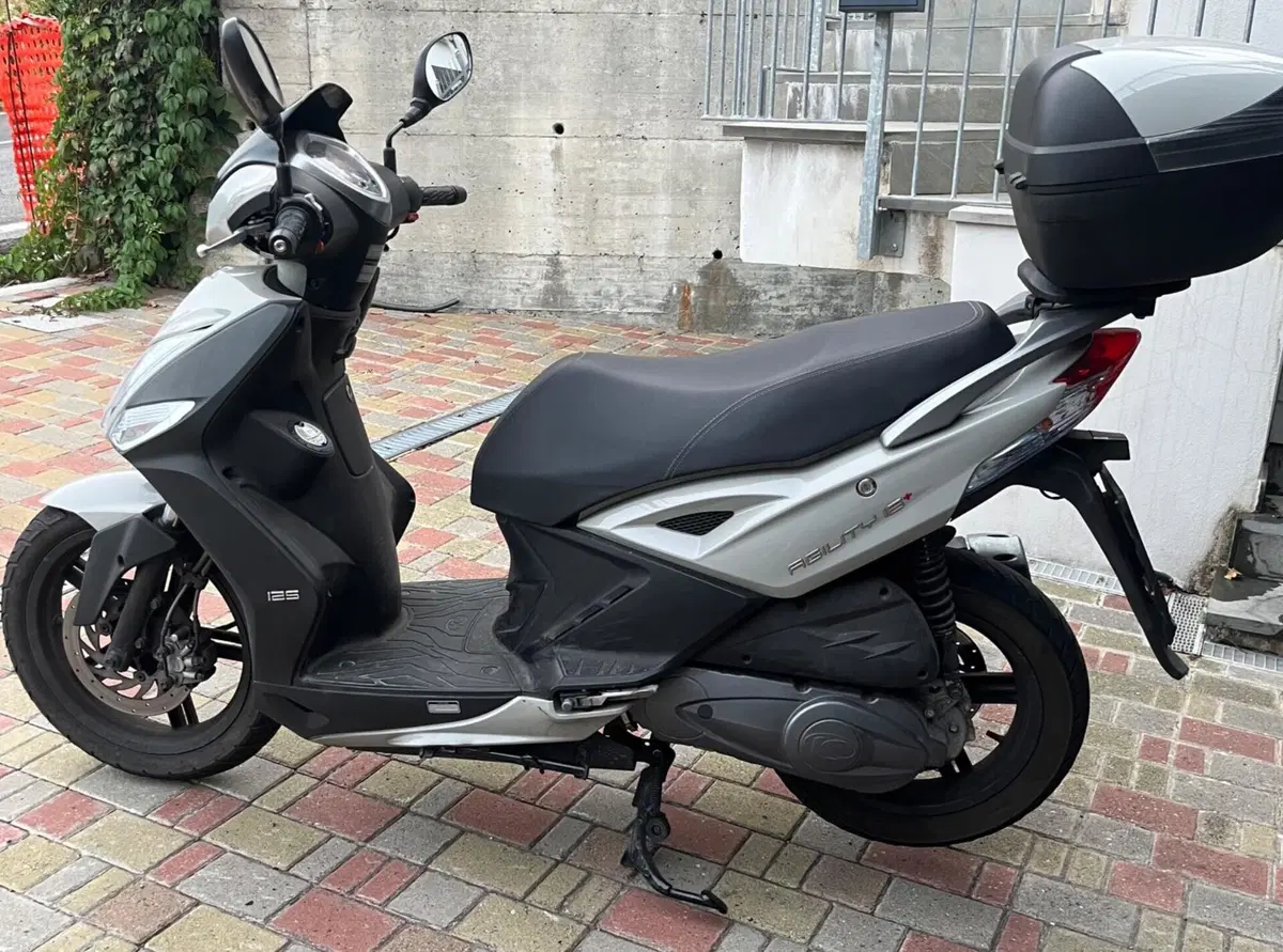 Kymco Agility 125 R16 Power Up (2021 - 26) (2)