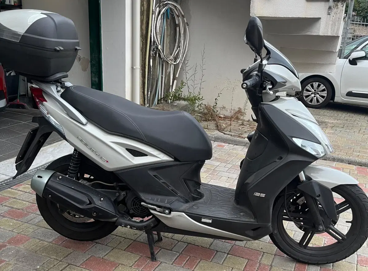 Kymco Agility 125 R16 Power Up (2021 - 26) (5)