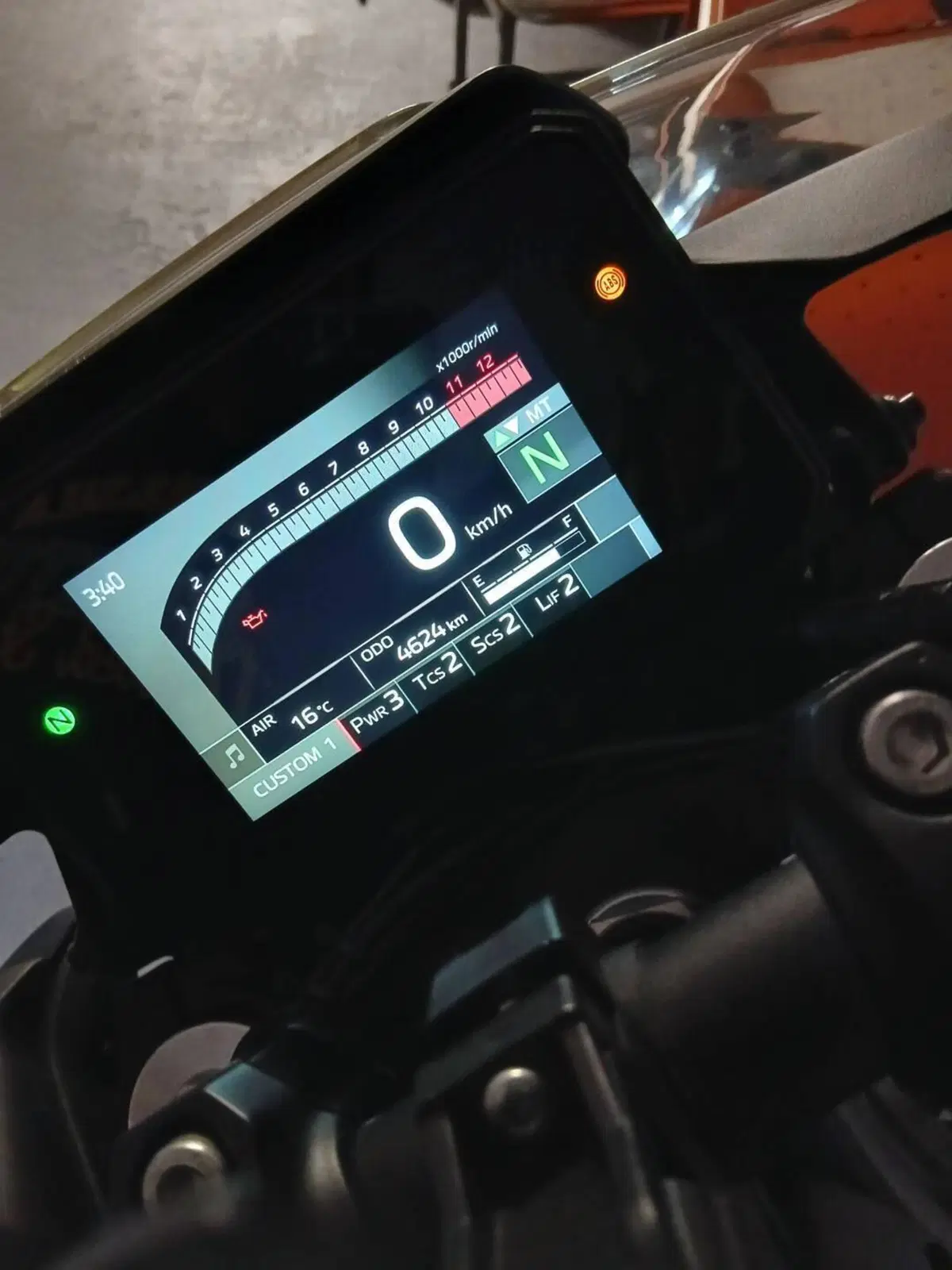 Yamaha MT-09 Y-AMT (2024 - 26) (9)